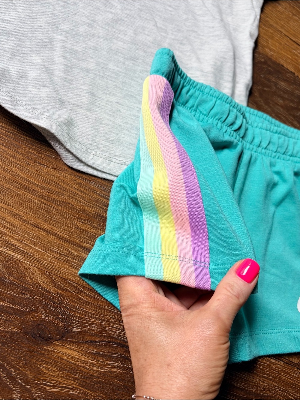 Nike Mixed Size Outfit (3T Top / 2T Shorts) 💜💙 - Picture 4 of 8